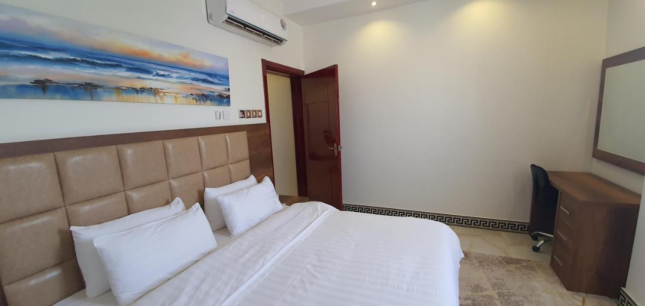 Al Deafah Hotel Apartment الضيافة للشقق الفندقية Buraimi Kültér fotó